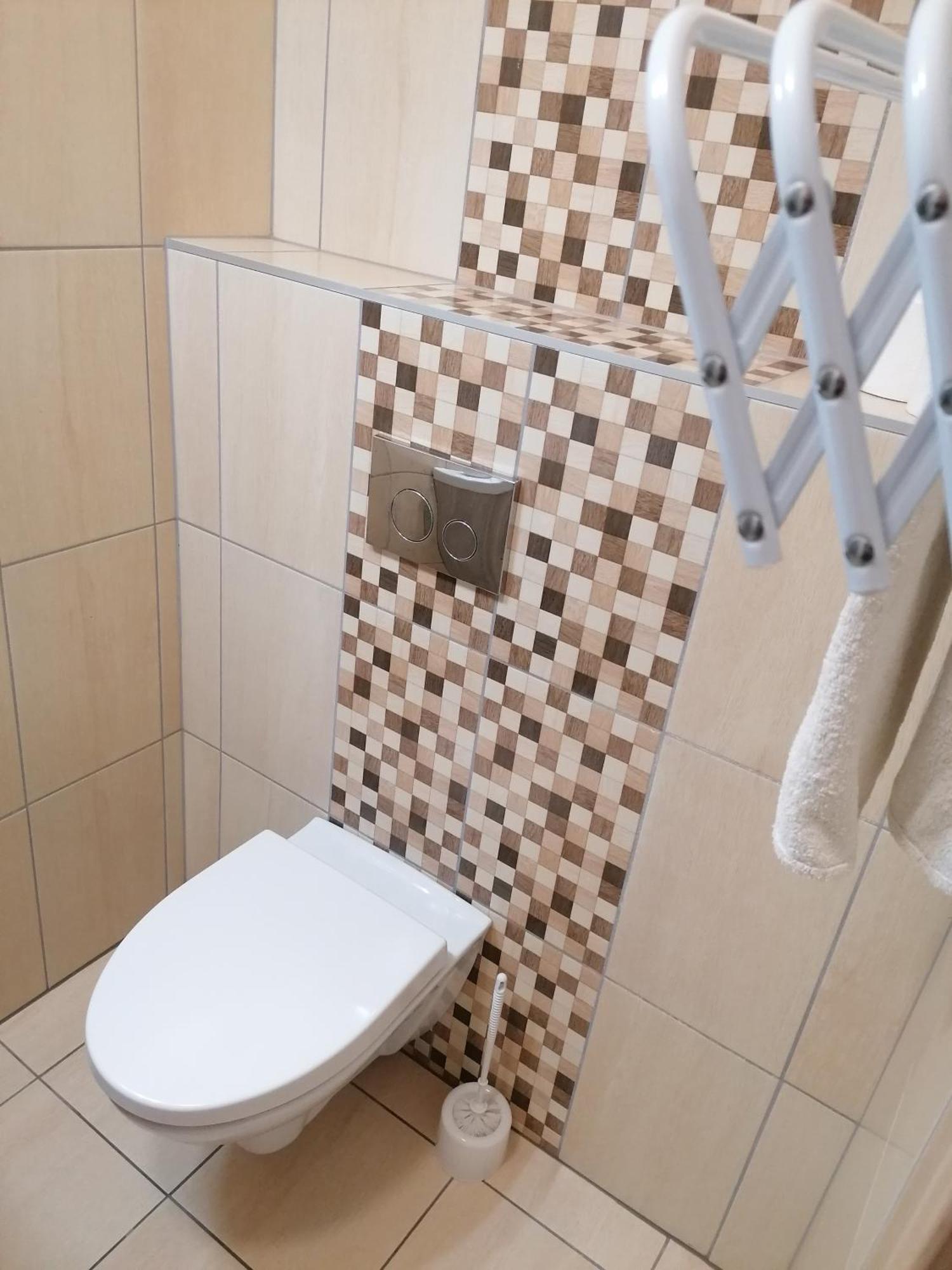 Pozsonyifirst 2 Privat Homestay Budapest